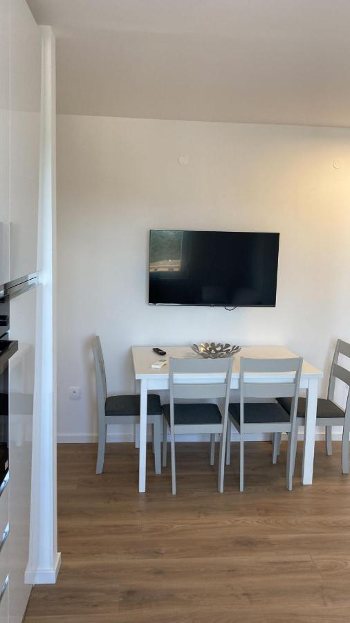 App Robi Apartman Novigrad Istria Kültér fotó