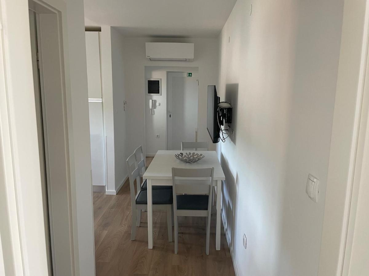 App Robi Apartman Novigrad Istria Kültér fotó
