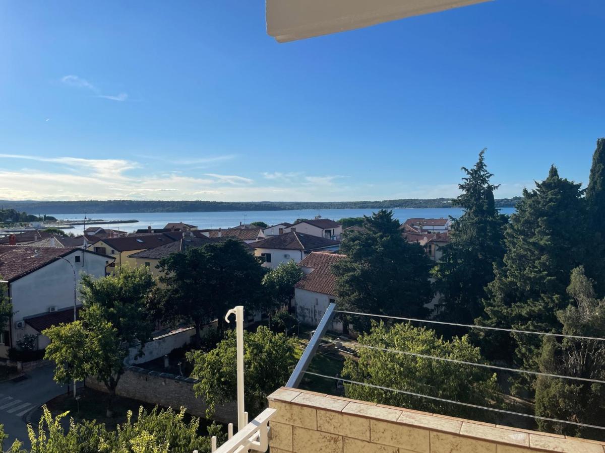 App Robi Apartman Novigrad Istria Kültér fotó