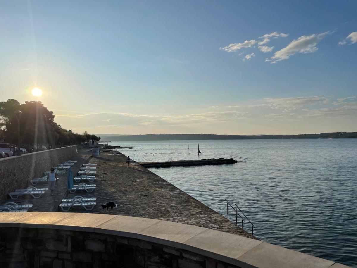 App Robi Apartman Novigrad Istria Kültér fotó